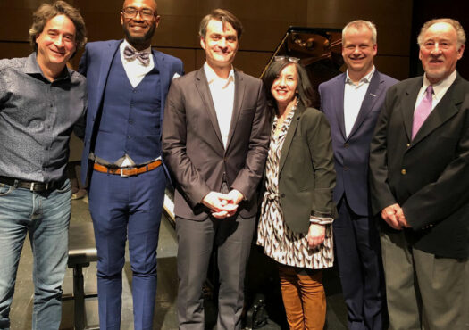 Le pianiste Ivan Ilic après son concert à la Salle Adrienne-Milotte