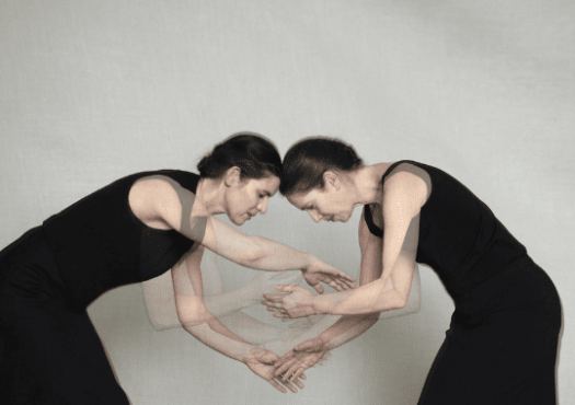 Photo par Angelo Barsetti pour la promotion du spectacle À perte de vue